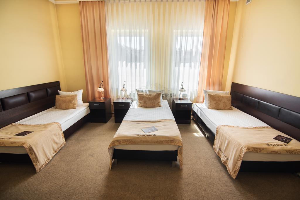 Park Hotel Tryszczyn Exteriér fotografie