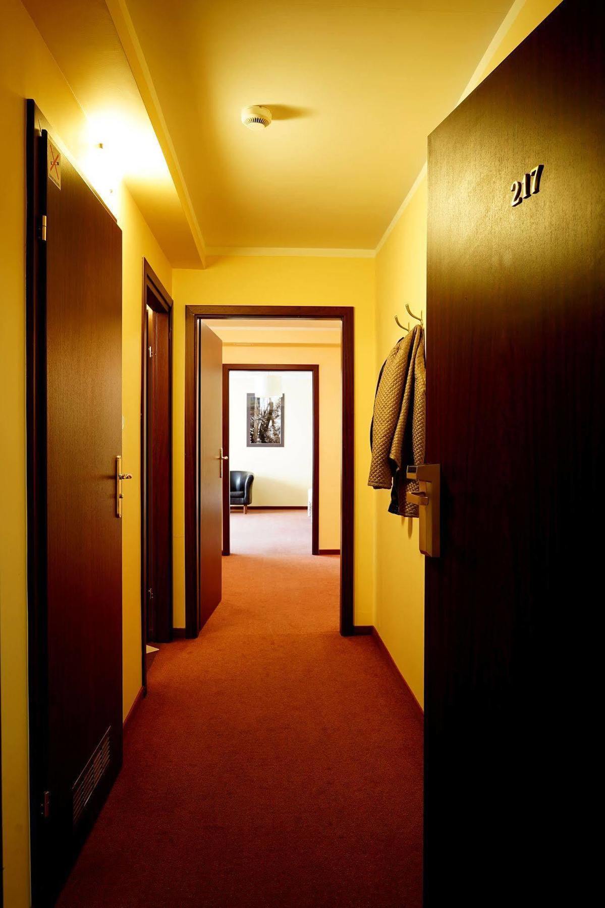 Park Hotel Tryszczyn Exteriér fotografie